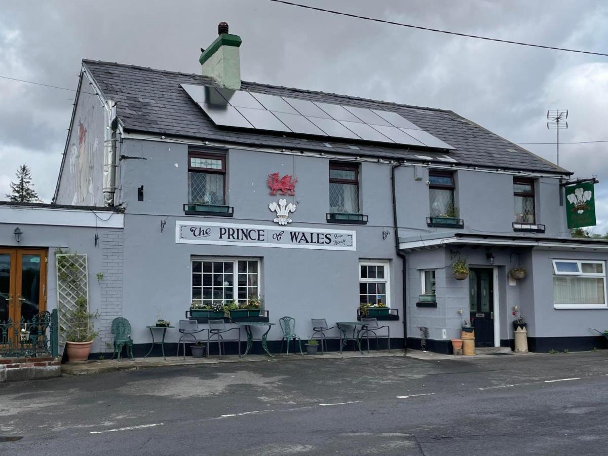 Prince Of Wales Inn Rhymney Exterior foto