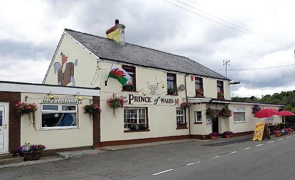 Prince Of Wales Inn Rhymney Exterior foto